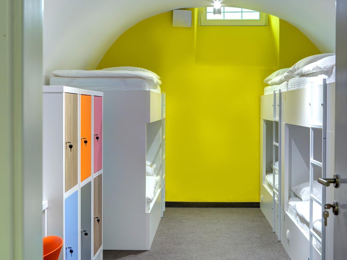 Starmo Hostel Мостар Екстер'єр фото