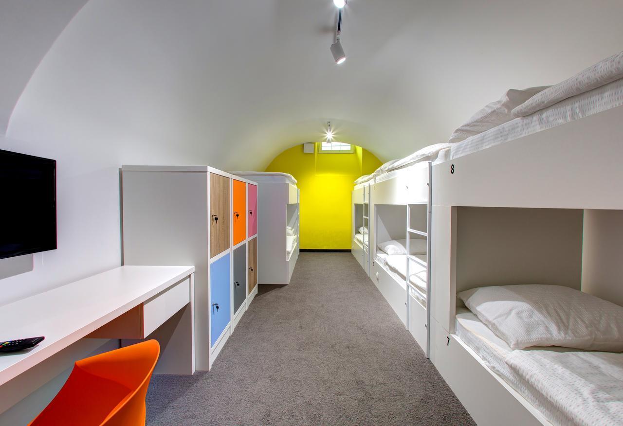 Starmo Hostel Мостар Екстер'єр фото