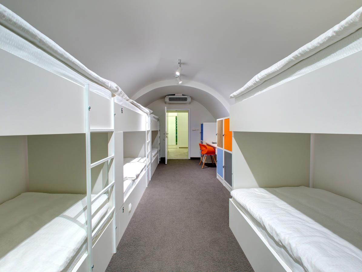 Starmo Hostel Мостар Екстер'єр фото