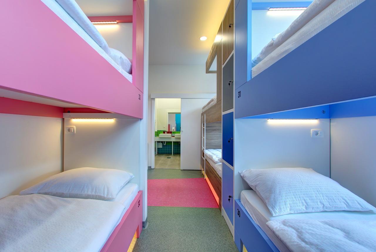 Starmo Hostel Мостар Екстер'єр фото